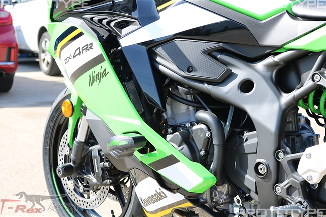 Chống đổ sườn T-Rex ZX25R/ZX4R/ZX4RR maxmoto Chống đổ sườn T-Rex ZX25R/ZX4R/ZX4RR maxmoto